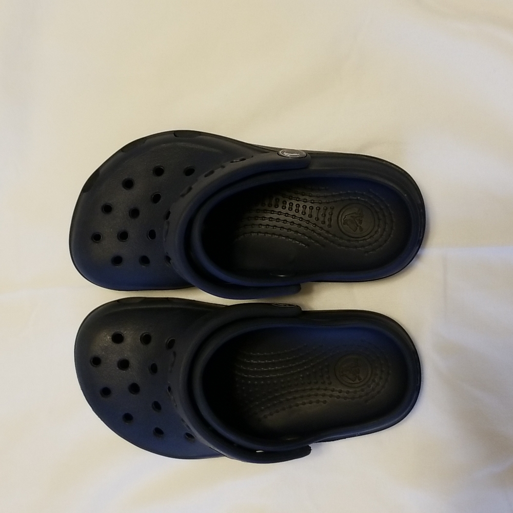 Size 8 toddler Crocs